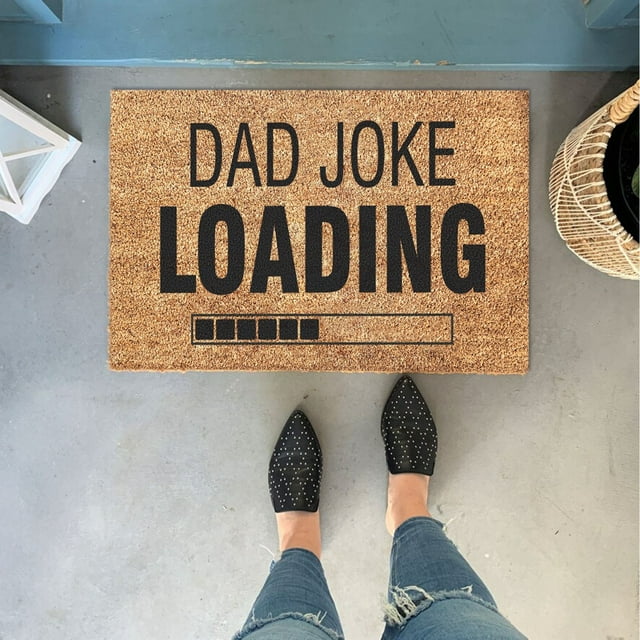Dad Joke Loading Doormat E – Souew Funny Father's Day Welcome Mat for Dad, Humorous Door Mat with Character, Indoor/Outdoor Rug for Guys Gift
