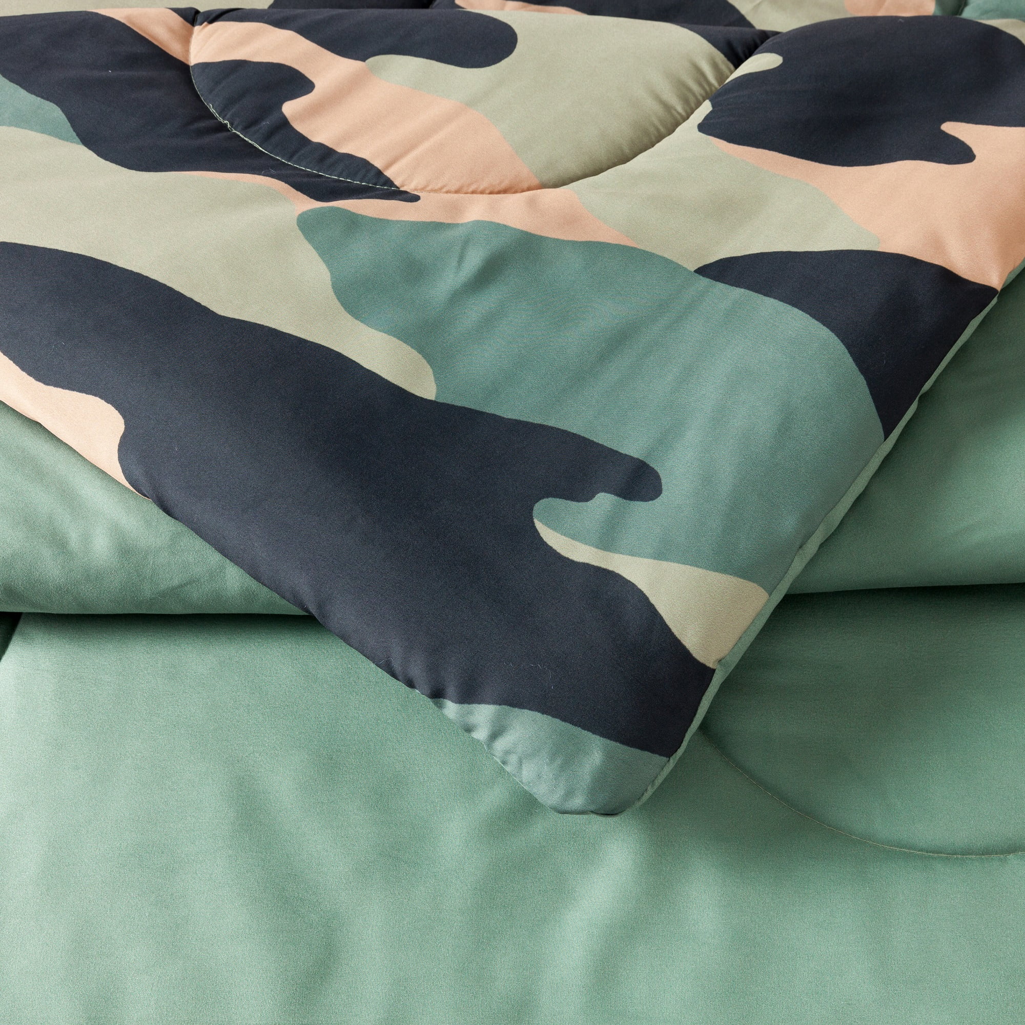 Urban Playground Kids Camouflage Green 2-Piece Comforter Set, Twin