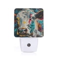 thumbnail image 1 of Balery Colorful Graffiti Cow Luz Nocturna LED con Sensor Automático, Enchufe con Sensor Crepuscular, Luz Suave de 0.5W para Dormitorio, Pasillo, Baño-UK, 1 of 7