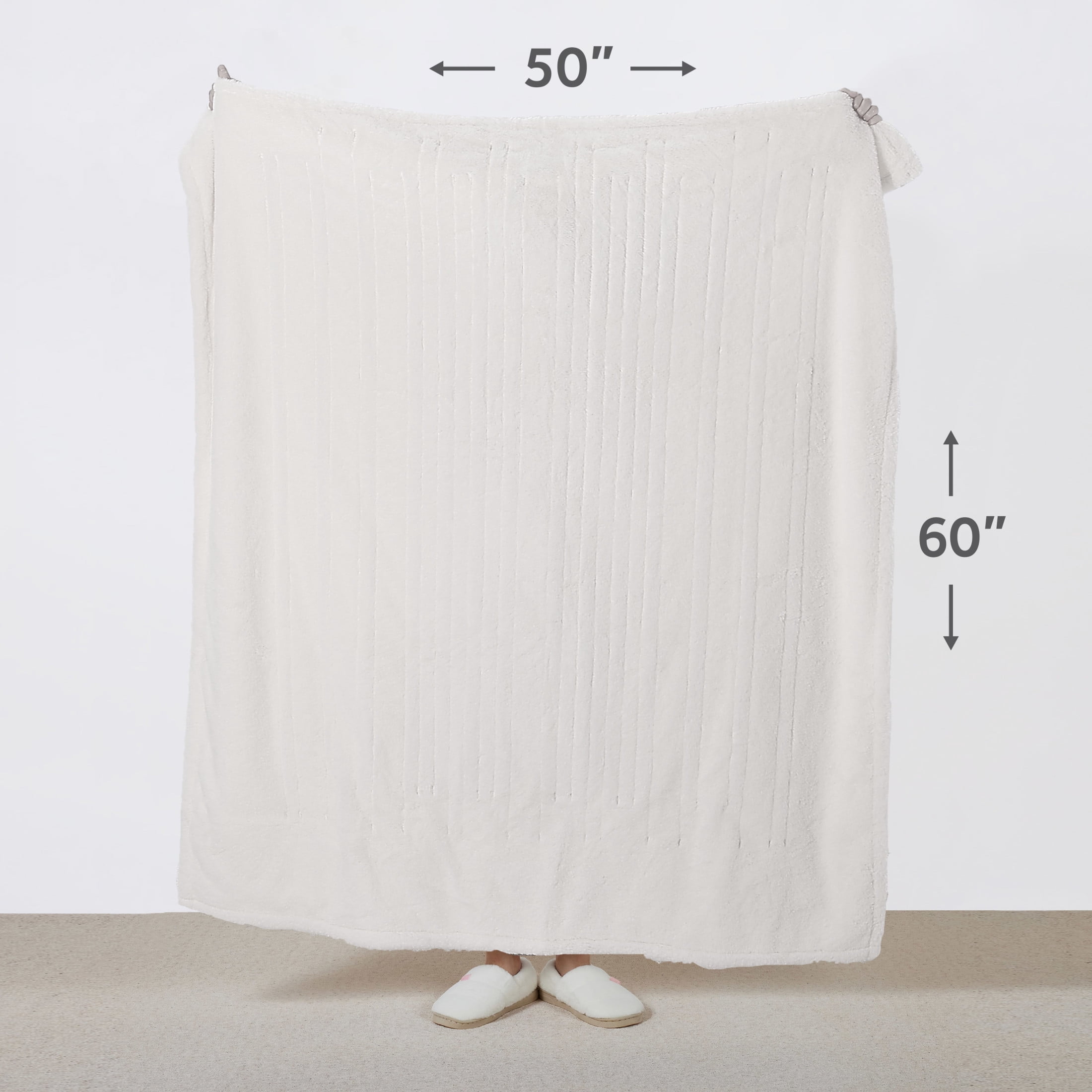 Sunbeam Heated Throw Blanket Faux Fur White 3 Heat Settings 3-Hour Auto Shut Off 50"x60"