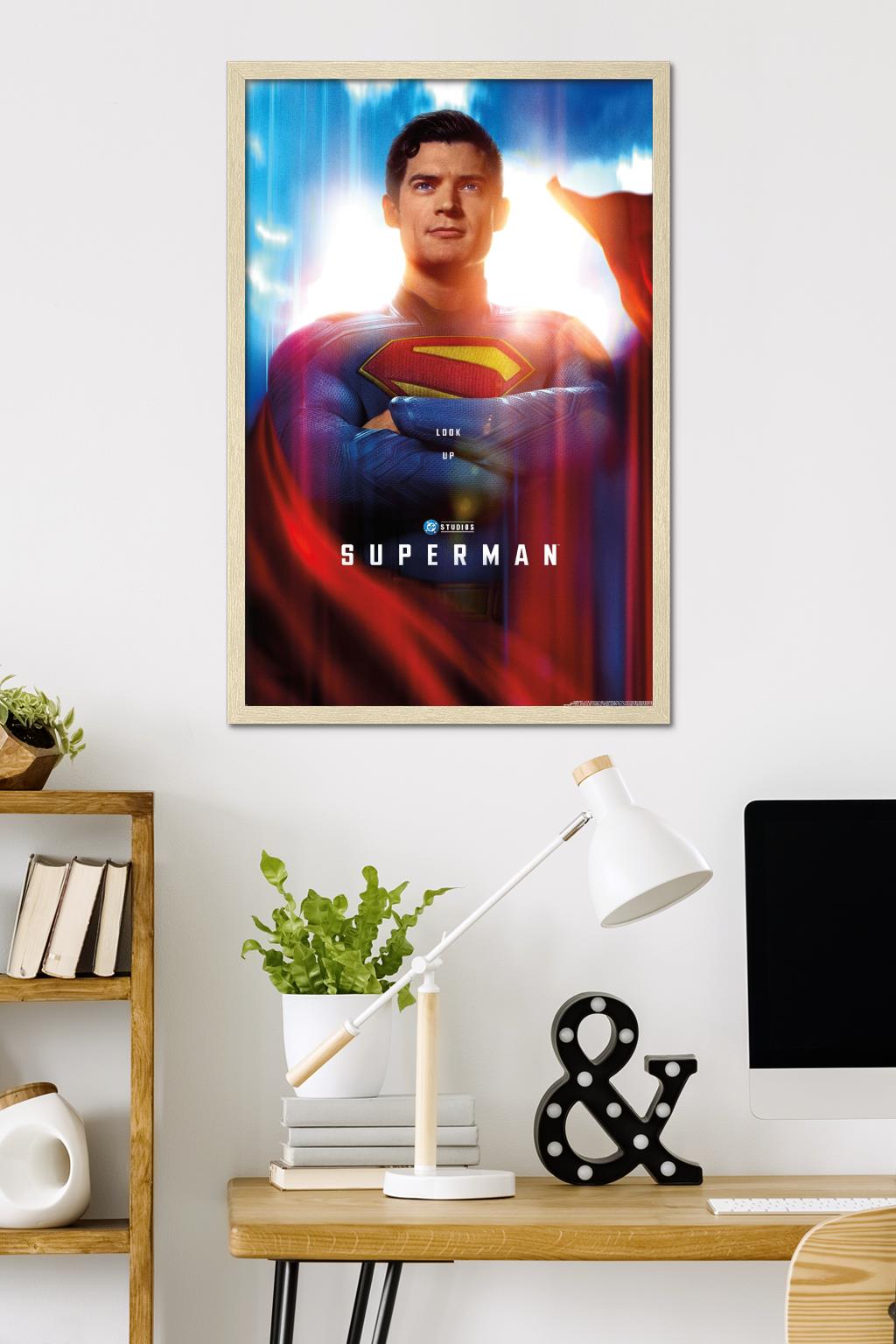 DC Studios Superman (2025) - Close-Up One Sheet Wall Poster, 22.375" x 34" Framed