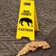 thumbnail image 3 of Señal De Precaución De Vómito De Gato, ABS, 2 Piezas, Juego De Señales De Vómito De Gato Llamativo Para Oficinas, 3 of 7