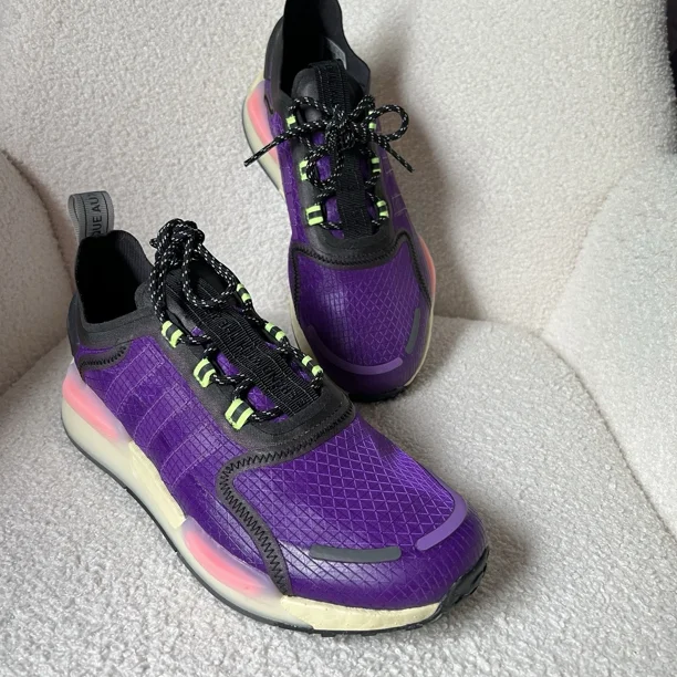 Adi-das NMD V3 Running Shoes Purple Sneakers Green Signal Men's Size 8