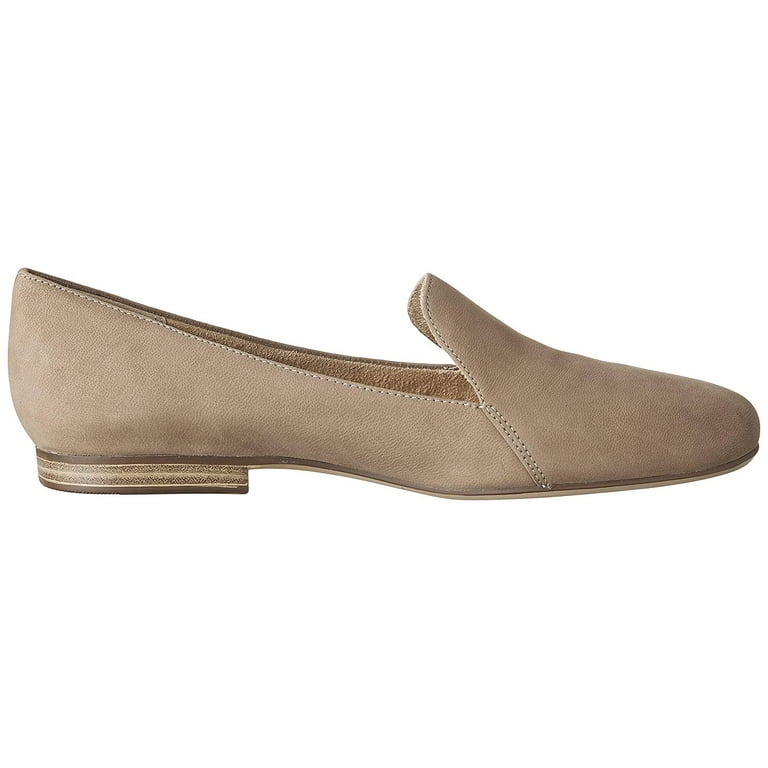 Emiline flat loafer naturalizer best sale