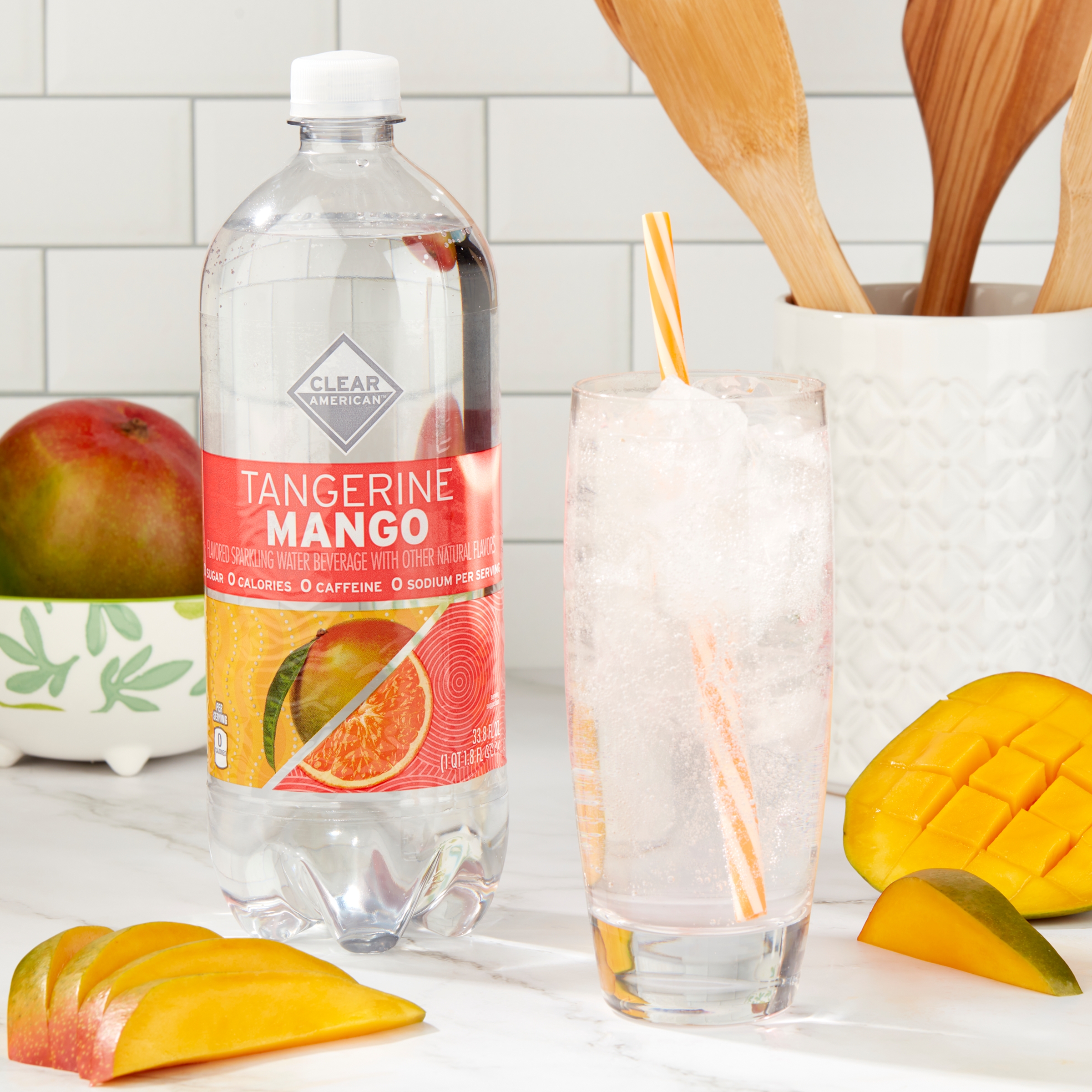 Clear American Sparkling Water, Tangerine Mango, 33.8 fl oz - image 2 of 7