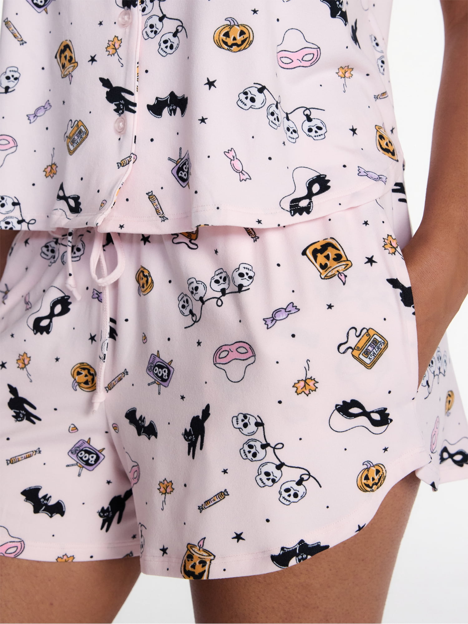 Halloween Women's Notched Top and Shorts Pajama Set from Way to Celebrate, 2-Piece, Sizes XS-3X