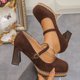 thumbnail image 2 of Los Tacones de los Pies Anchos de las Mujeres de Moda Desgaste Casual Versátil de Gran Tamaño de Bajo Corte Hebilla Correa Dedo Del Pie Tacón Grueso Zapatos de Tacón Alto con Plantillas de Zapato Gru, 2 of 9