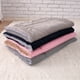 thumbnail image 4 of Cama pequeña para perros Colchón lavable para jaulas de perros Cama para perros que calma la ansiedad Alfombrilla para perros con base antideslizante, 4 of 4