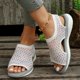 thumbnail image 4 of MKLEKYY Sandalias de Piso para Mujer, Sandalias deportivas Transpirables Informales de Suela Gruesa de Talla Grande para Mujer, 4 of 5