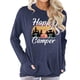 thumbnail image 3 of Camiseta de manga larga para mujer azul marino XXL con cuello redondo, bolsillo estampado y corte cómodo, 3 of 6