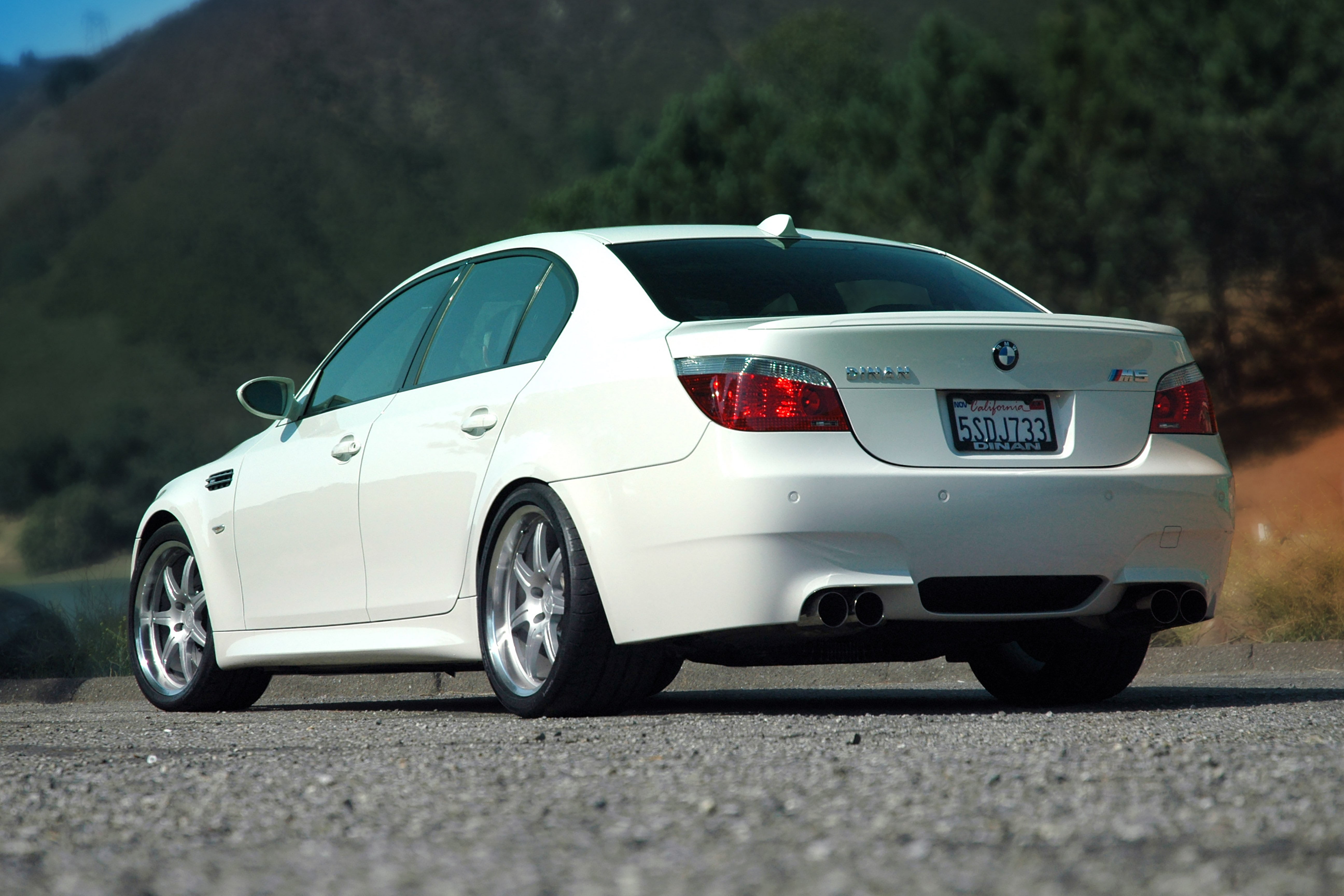 Dinan Free Flow Stainless Steel Exhaust w/ Black Tips -BMW M5 2010-2006