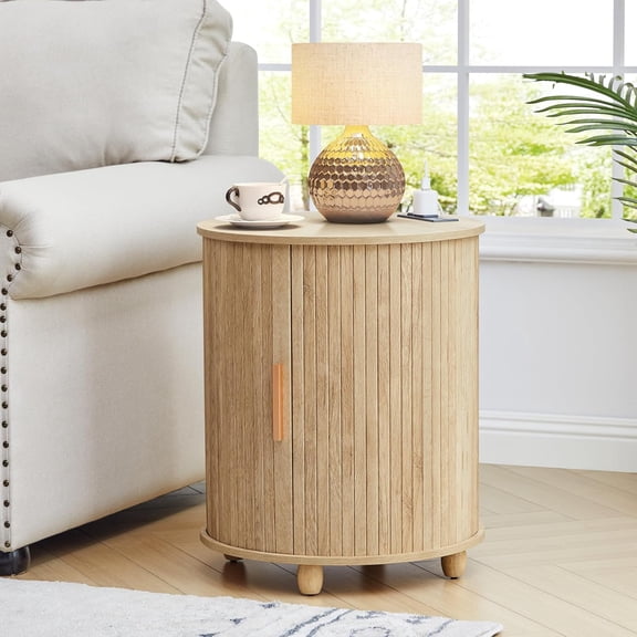 RUSTYER Fluted Round End Table with Charging Station, Farmhouse Small Sofa Side Table with Sliding Tambour Door & Storage, Mid-Century Wood Fulted Nightstands for Living Room, Bedroom ((Natural)