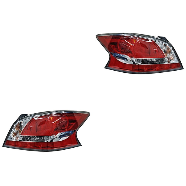 Par de Calaveras Altima 2014 A 2016 Nissan C/Filo Negro Leds TYC .