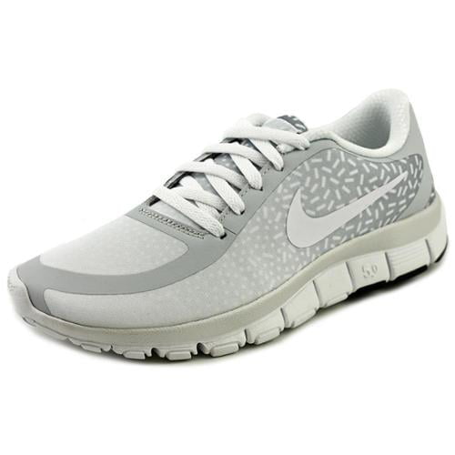 Inflar superstición suficiente Nike Free 5.0 V4 NS PT Women US 7 White Sneakers - Walmart.com
