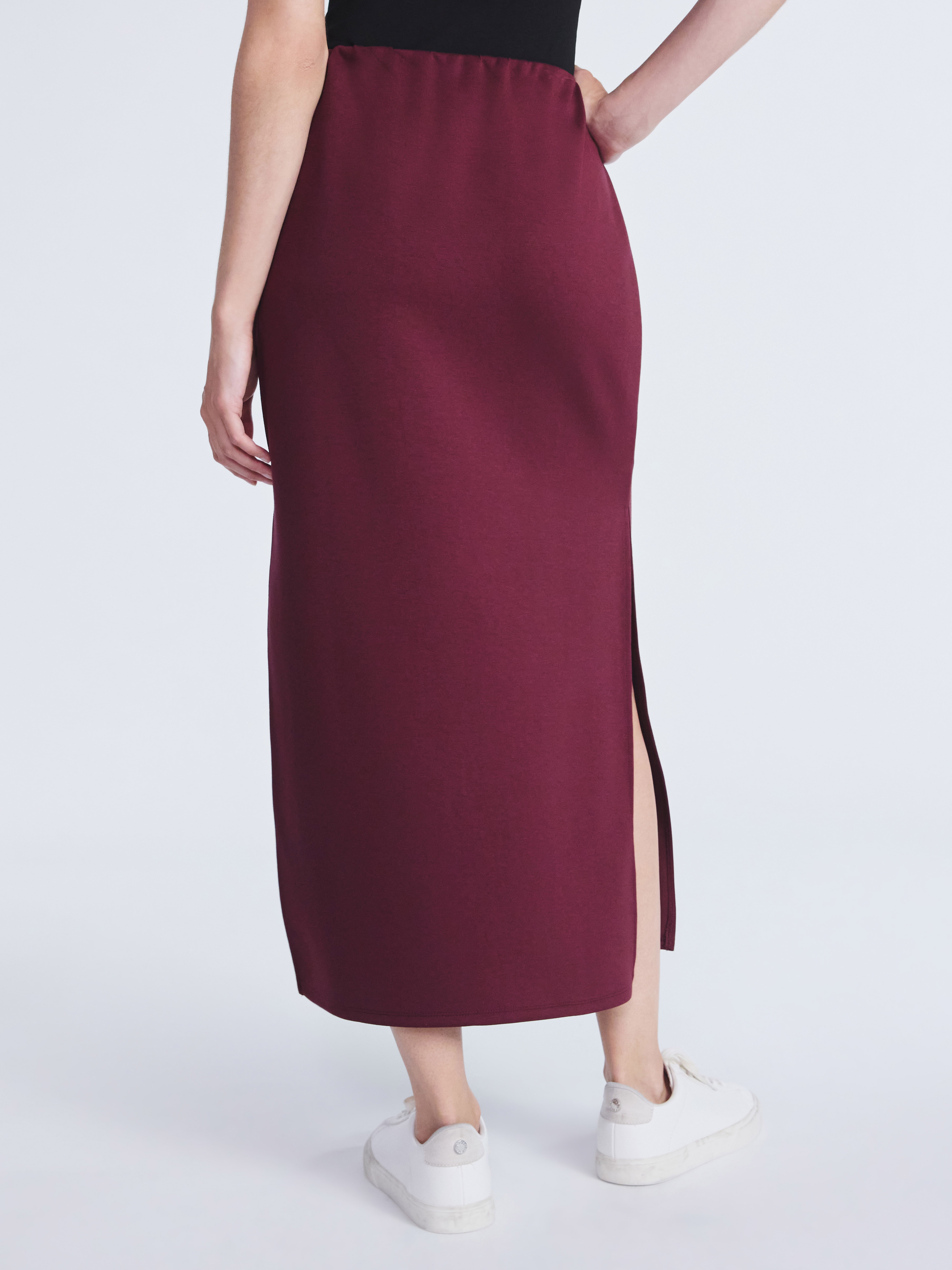 Scoop Women's and Women's Plus New Scubaknit Column Maxi Skirt, Sizes XS-4X