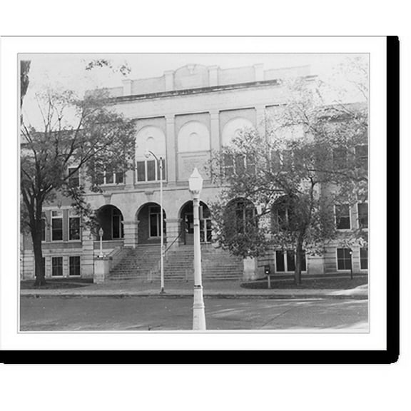 Historic Print, [Arkansas courthouses]: Bentonville, Benton Co., 18" x 24"