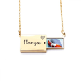 thumbnail image 1 of Japón koi fish estilo de acuarela Sobre de carta de amor, collar y joyas colgantes, 1 of 3