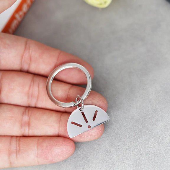 Fashion Simple Hollow Round Keyrings Gift Stainless Steel Geometric Circle Keychain Jewelry for Women Men Party Key Chain