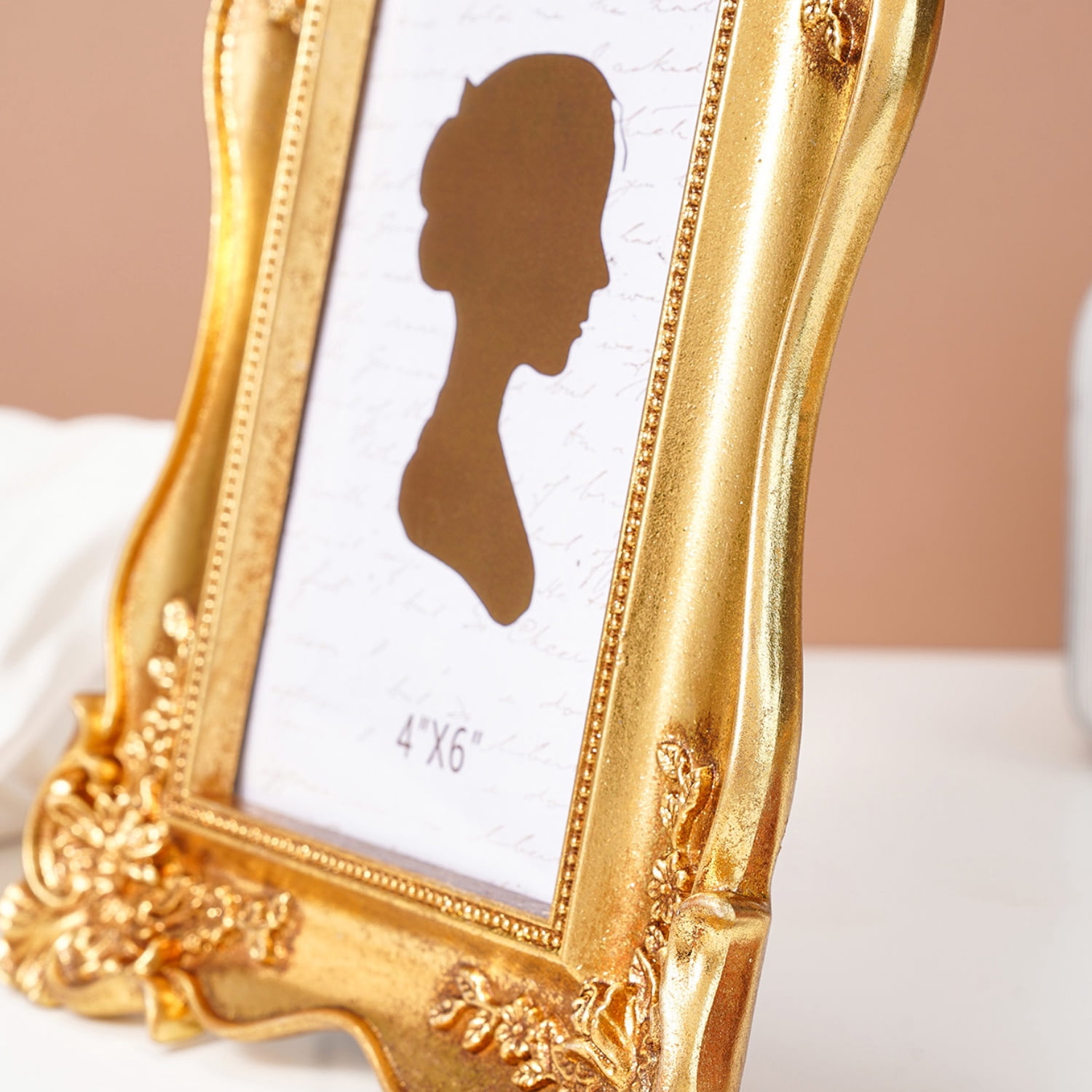 4x6in Vintage Ornate Picture Frame, French Rococo Style Resin Tabletop Photo Frame with Stand, Gold Relief Floral Design, Desktop Decor,Gold