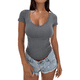 thumbnail image 1 of Camiseta Ajustada de Corta para Mujer, Cuello en V Básico, Ajustada, Gris, Talla XS, 1 of 8
