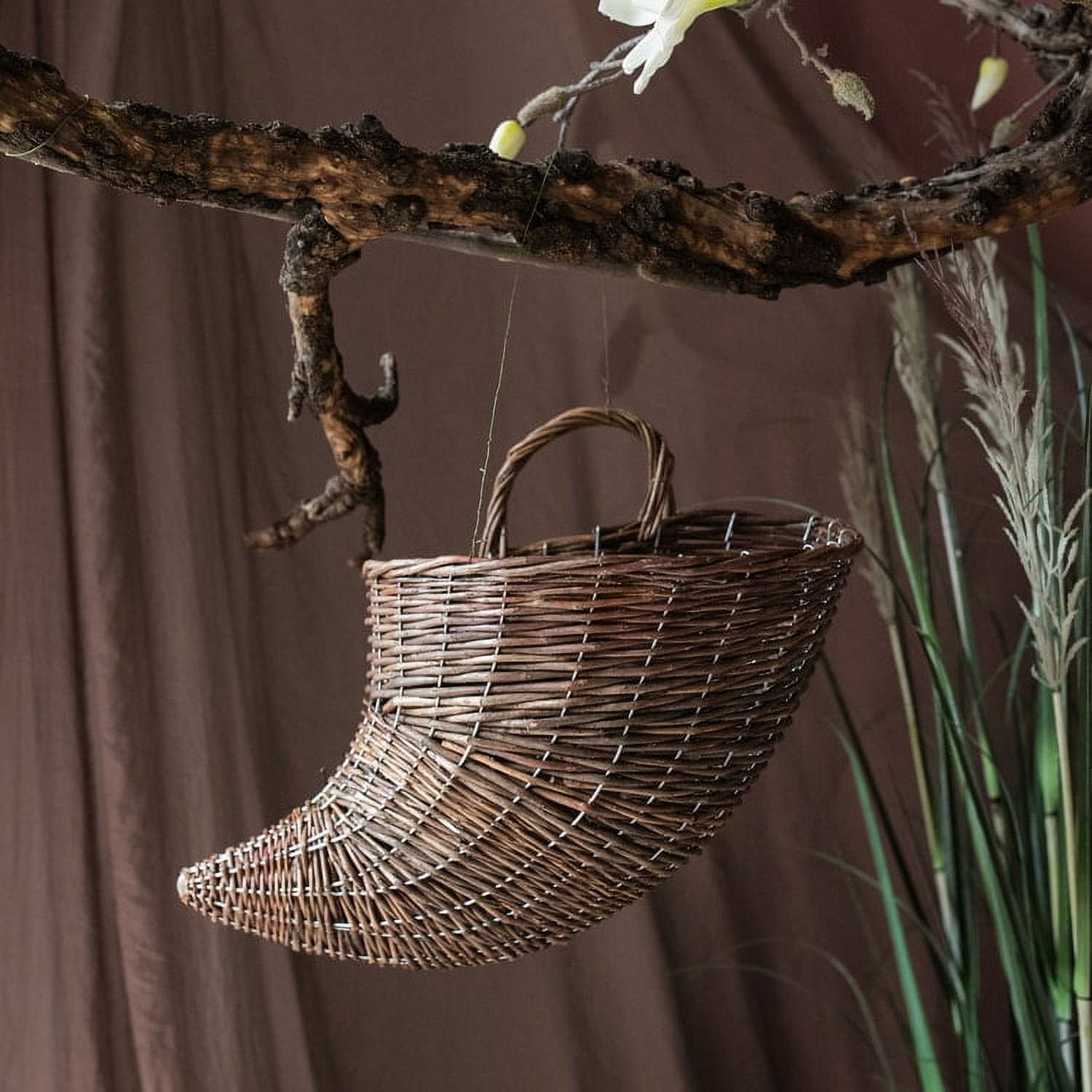 Horn Shape Willow Hanging Basket Planter