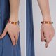 thumbnail image 5 of Paquete de 2 pulseras de cerámica coloridas, estilo étnico simple, variedad de formas, cadena de mano elástica para mujeres y niñas, 5 of 5