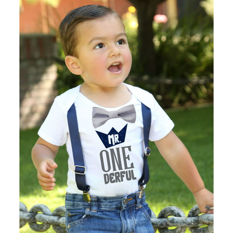 Mr Onederful First Birthday Shirt Outfit Boy with Grey Bow Tie and Navy  Blue Grey Saying Cake Smash 1st Birthday Party Noah's Boytique 18-24 Months  