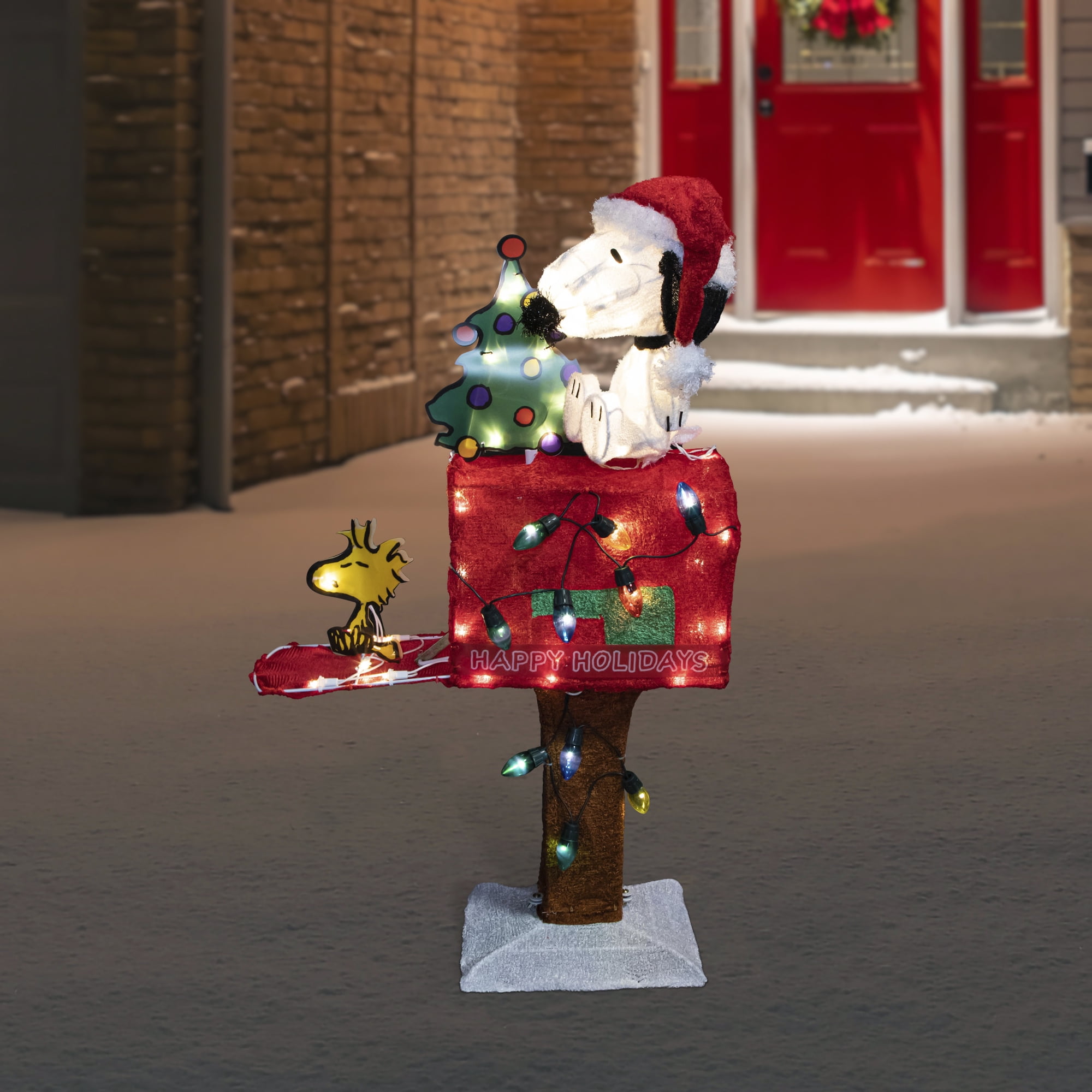 Northlight LED Lighted Peanuts Snoopy on Mailbox Outdoor Christmas