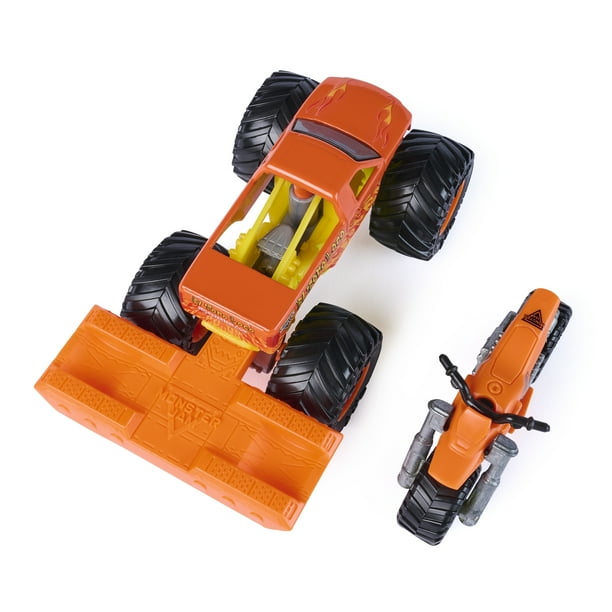 Monster Jam El Toro Loco Monster Truck and Dirt Bike Vehicle 2