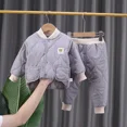 thumbnail image 3 of Conjunto acolchado de algodón de manga larga para niños, Unisex, etiqueta de cabeza de oso, bonito estilo callejero, patrón de onda, conjunto de ropa para niños, 3 of 5