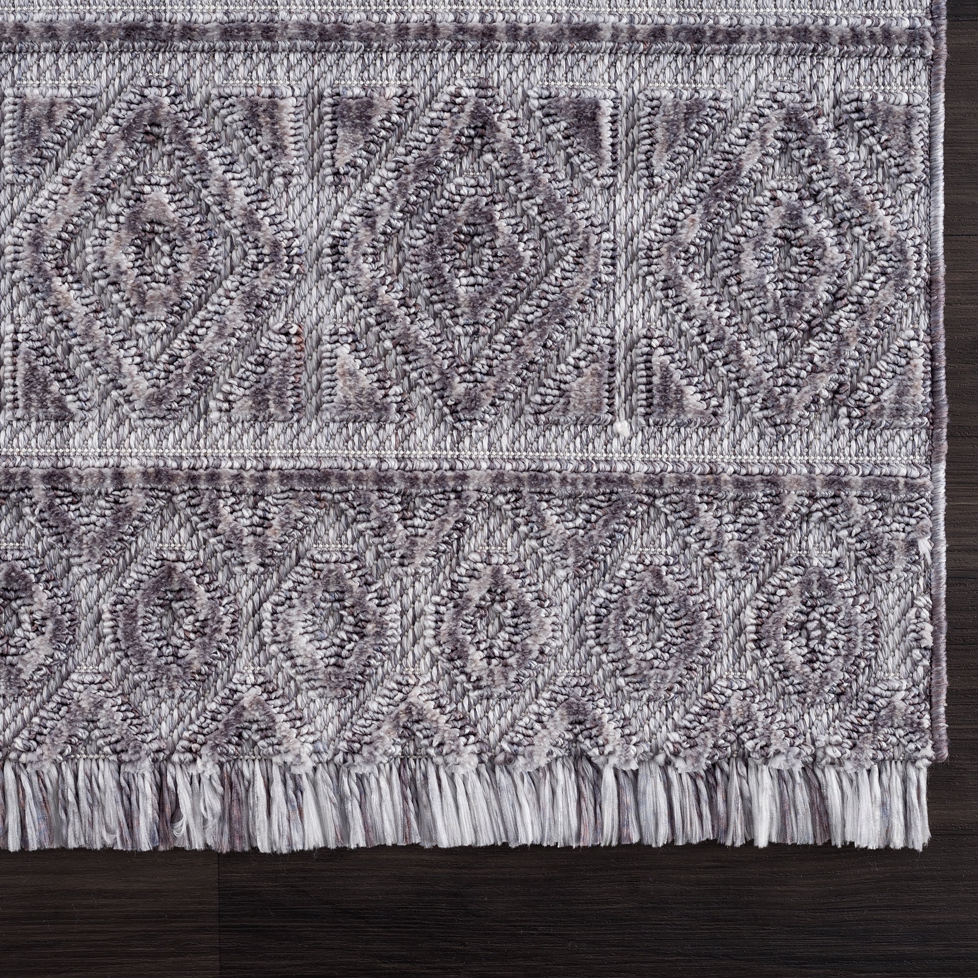 United Weavers Keya Sofi Modern Geometric Accent Rug, Smoke, 1'10" x 3'