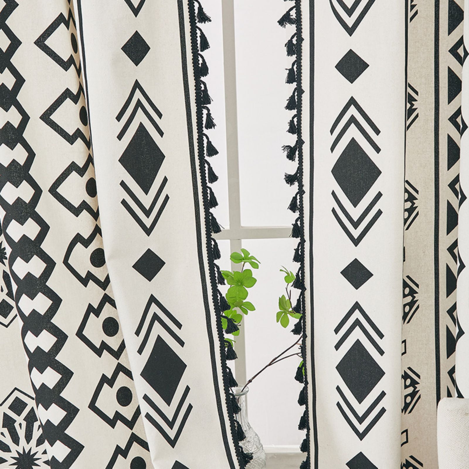 Black White Boho Farmhouse Curtains for Living Room 2 Panels, Linen Light Filtering Vintage Curtains Farmhouse Western Aztec Printed Rustic Rod Pocket Curtain Drapes with Tassels