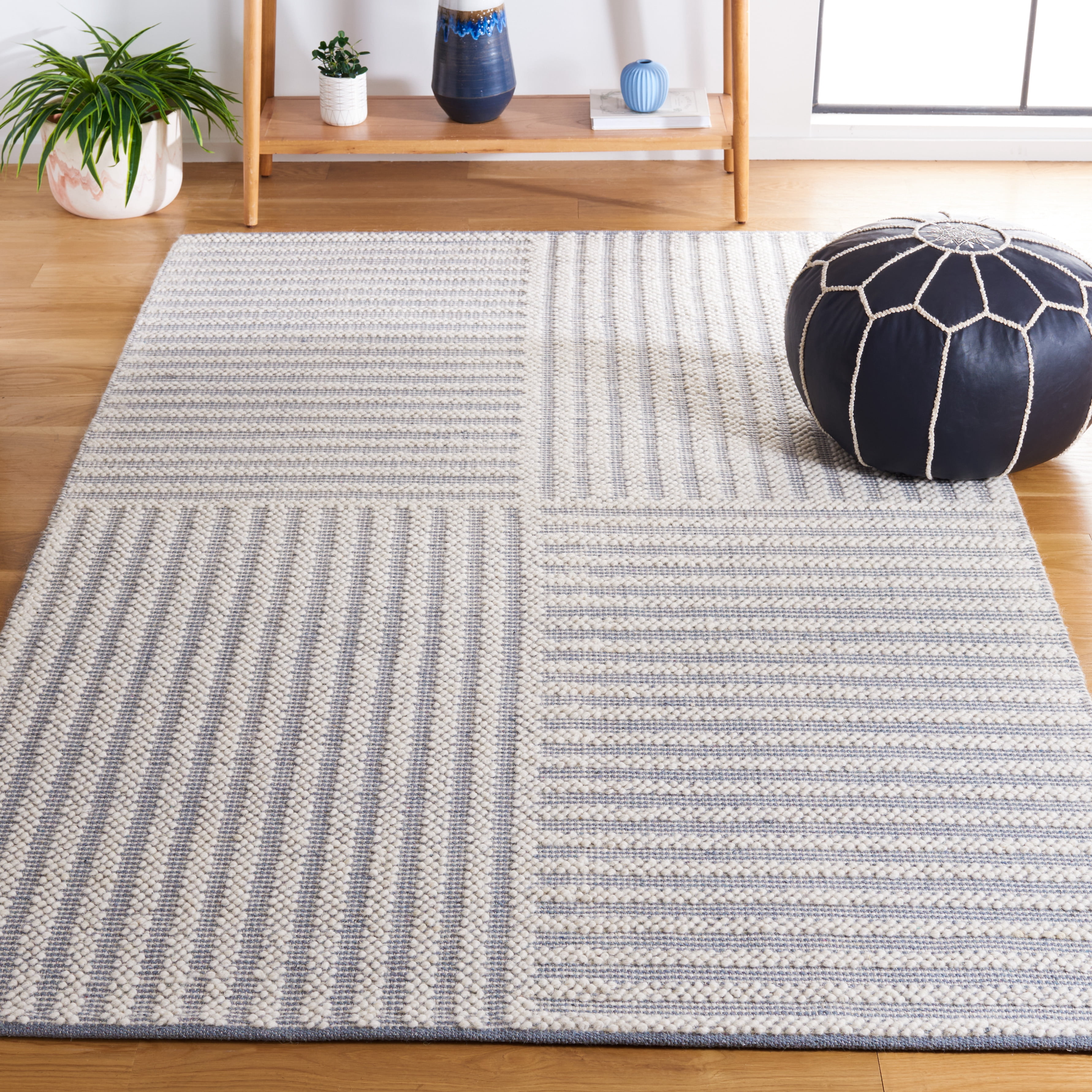 SAFAVIEH Natura Wayra Striped Area Rug, Ivory/Grey, 3' x 5'
