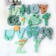 thumbnail image 3 of Molde de silicona con letras temáticas de Navidad 3D, 26 letras del alfabeto inglés, arte DIY, vela, jabón de yeso, pastel, hornear, decoración de fiesta de navidad, 3 of 4