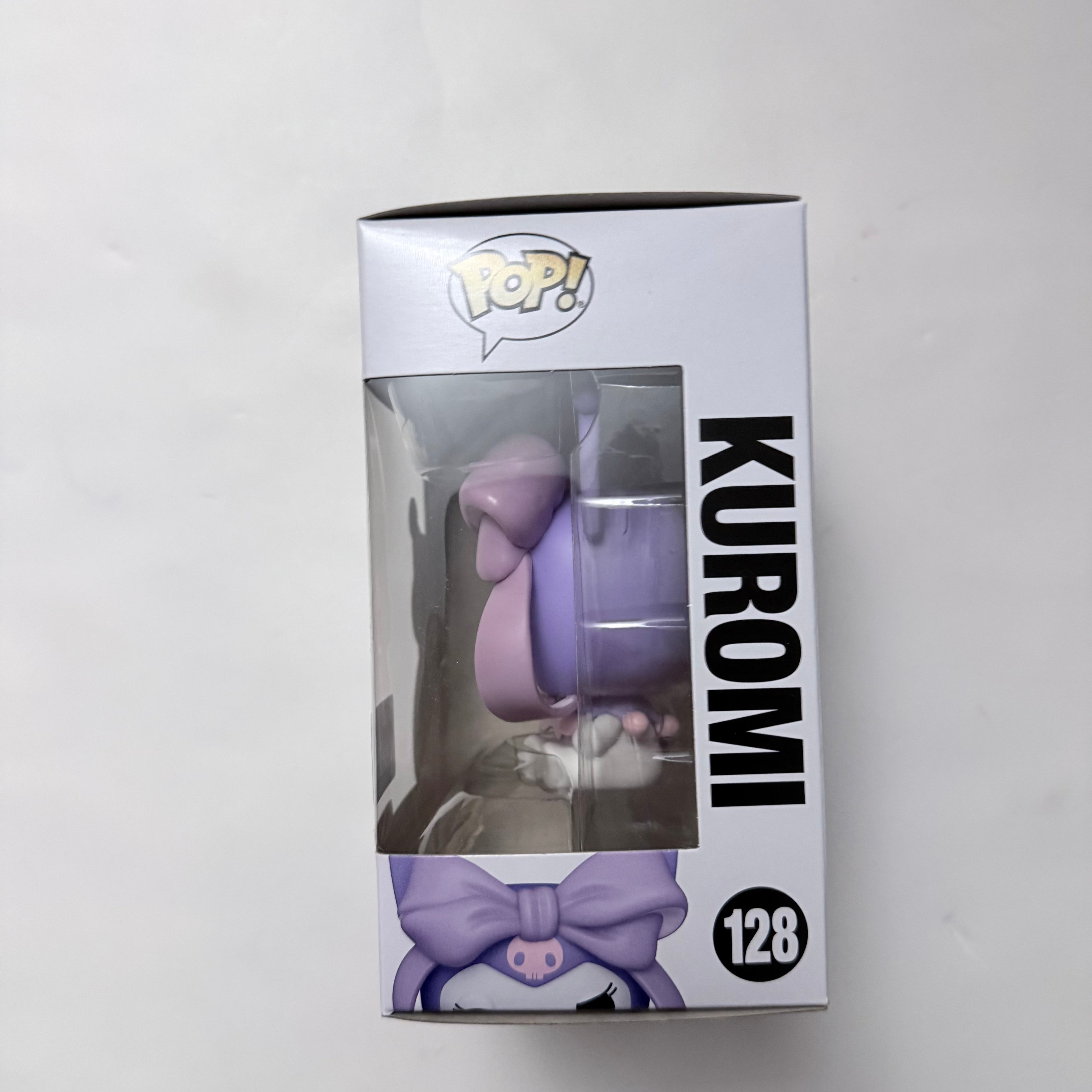 Funko POP! Hello Kitty And Friends #128 Kuromi w/ Protector 9500 LE