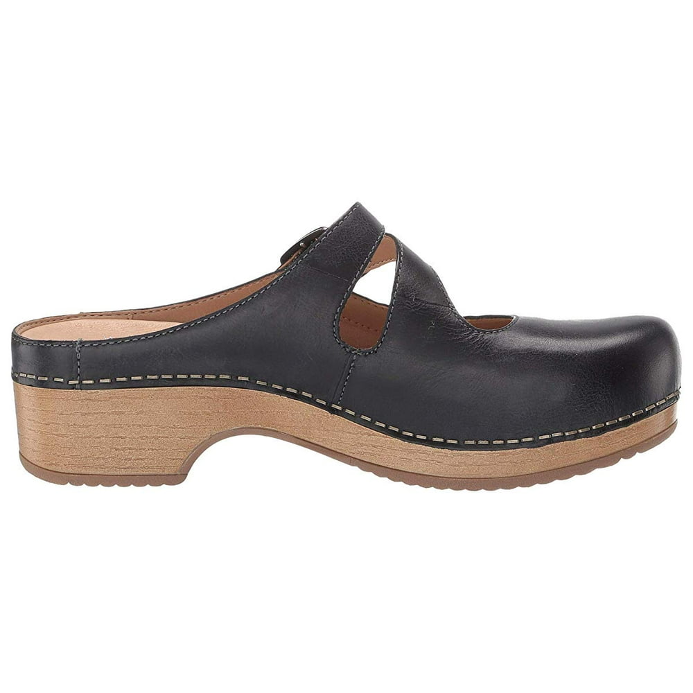 dansko malin tan waxy burnished