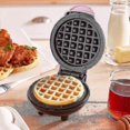 thumbnail image 2 of Mini máquina para hacer gofres de 350 W, molde eléctrico para hornear pasteles, máquina de desayuno para niños, enchufe estadounidense, aespa, 2 of 4