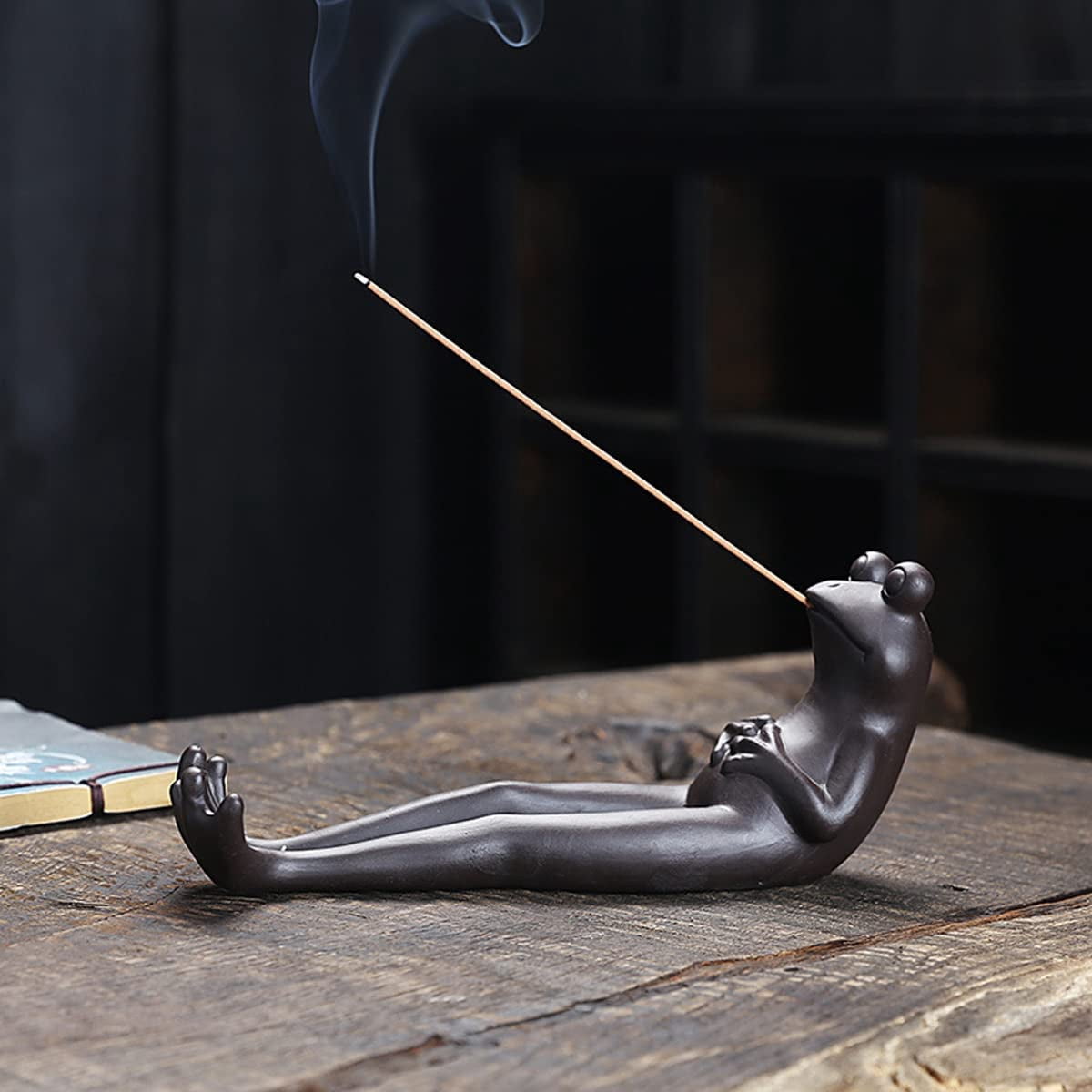 Frog Incense Stick Holder - Ceramic Insence Burner Ash Catcher, Insense Stand with 45 Sandalwood Sticks, Ornament for Aromatherapy/Yoga/Meditation/Home Living Room Office Decor
