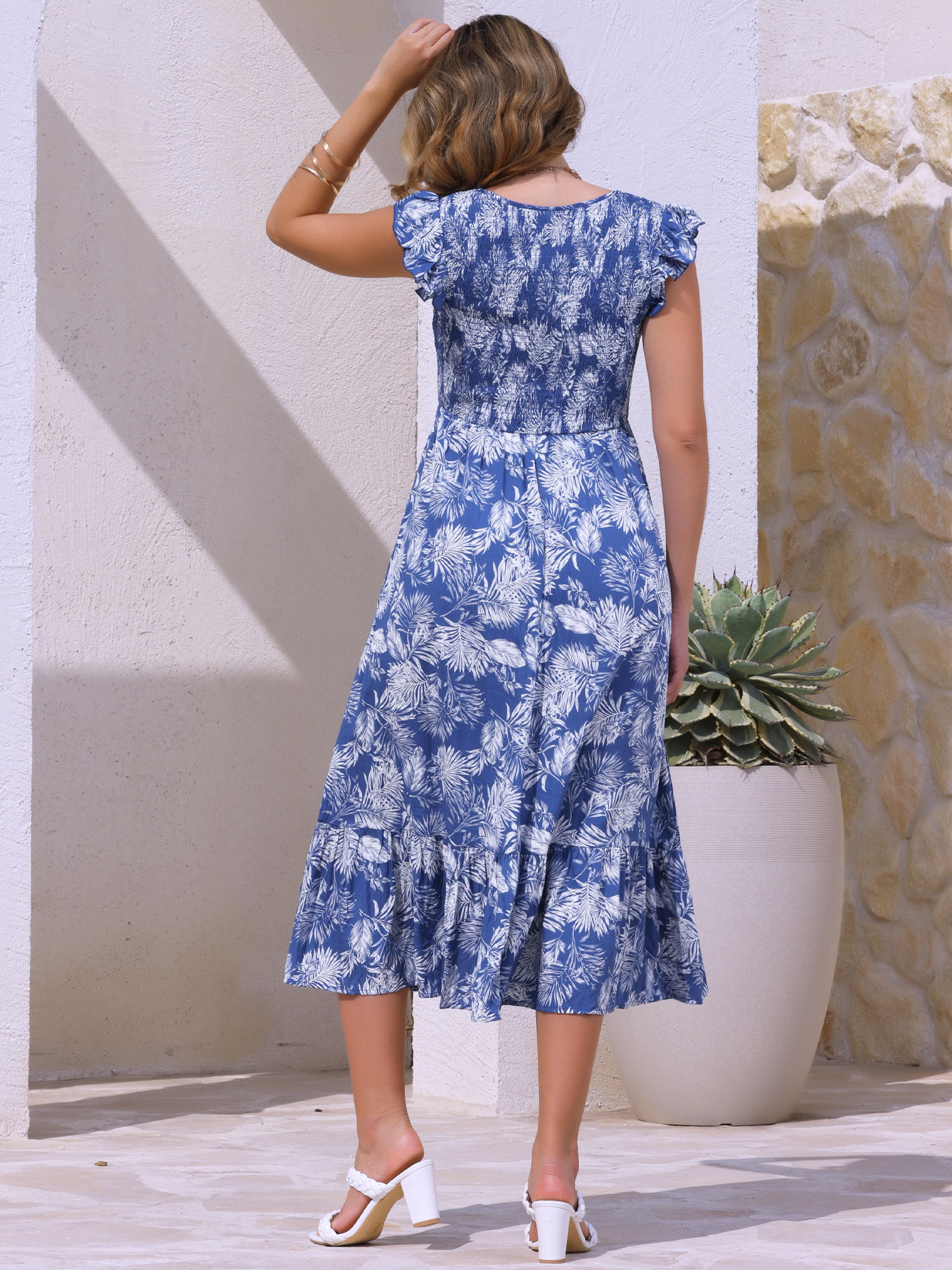 DARING DIVA Ruffle Sleeve V Neck Short Sleeve Printed Casual Midi Dress M Blue
