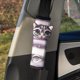 thumbnail image 1 of Reposacabezas de coche con dibujos animados en 3D, almohada protectora para el cuello del coche, accesorios interiores para asiento de coche de peluche, 1 of 4