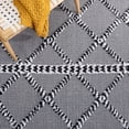 thumbnail image 6 of SAFAVIEH Augustine Reannon Geometric Area Rug, Black/Ivory, 4' x 6', 6 of 11