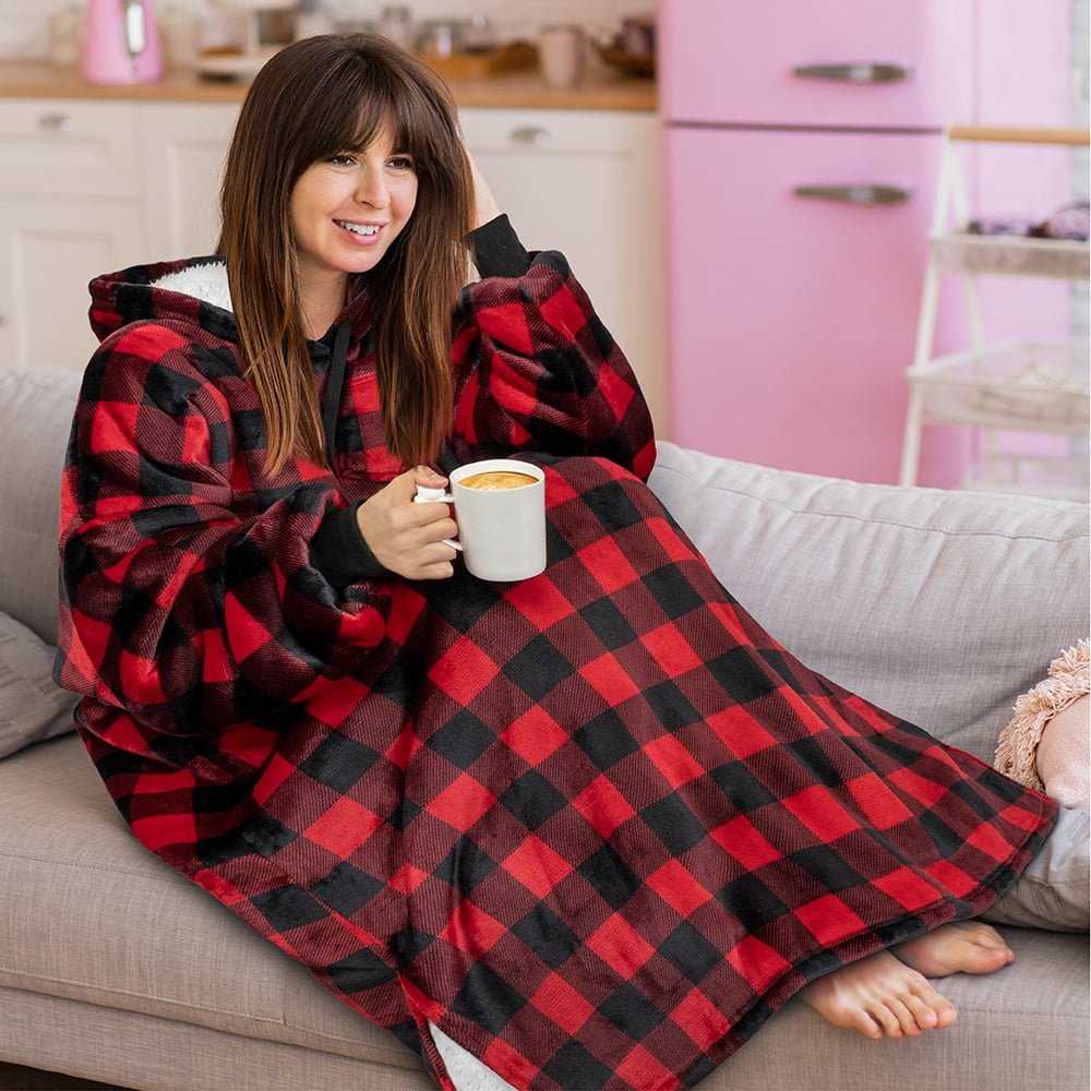PAVILIA Blanket Hoodie for Women Red Sherpa Wearable Blanket Men Cozy Oversized Sweatshirt Blanket Warm Fleece Hooded Blanket Sweater with Sleeves