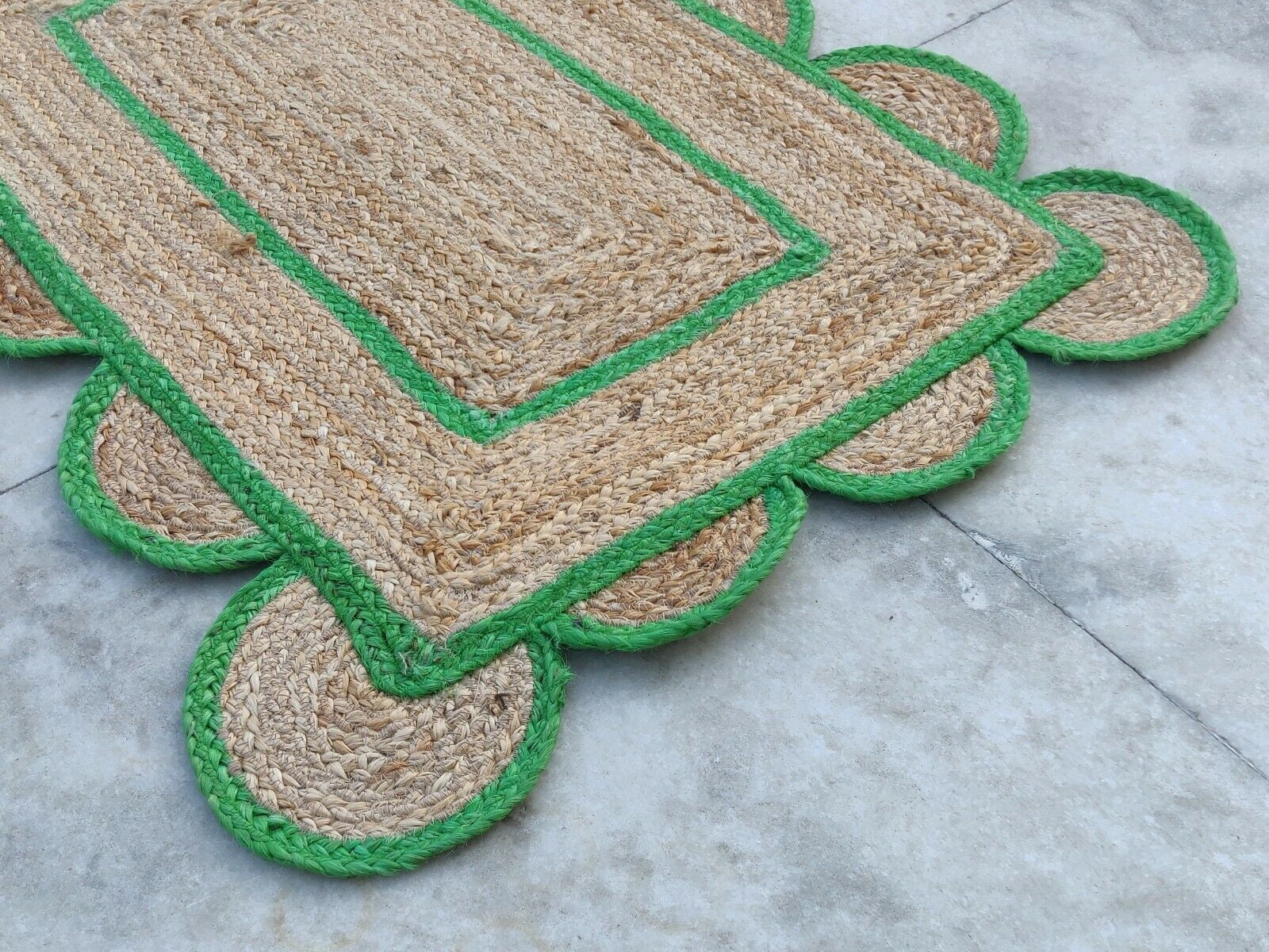 2 x 3 Feet ( 60 cm x 90 cm ) Natural Jute with Green Scalloped Area Rugs , Home Decor Rugs