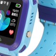 thumbnail image 2 of Reloj inteligente para niños 2G GSM IP67 Reloj de teléfono impermeable para niños Alerta SOS Cámara selfie Pantalla táctil Reloj de posicionamiento Soporte LBS Azul, 2 of 8