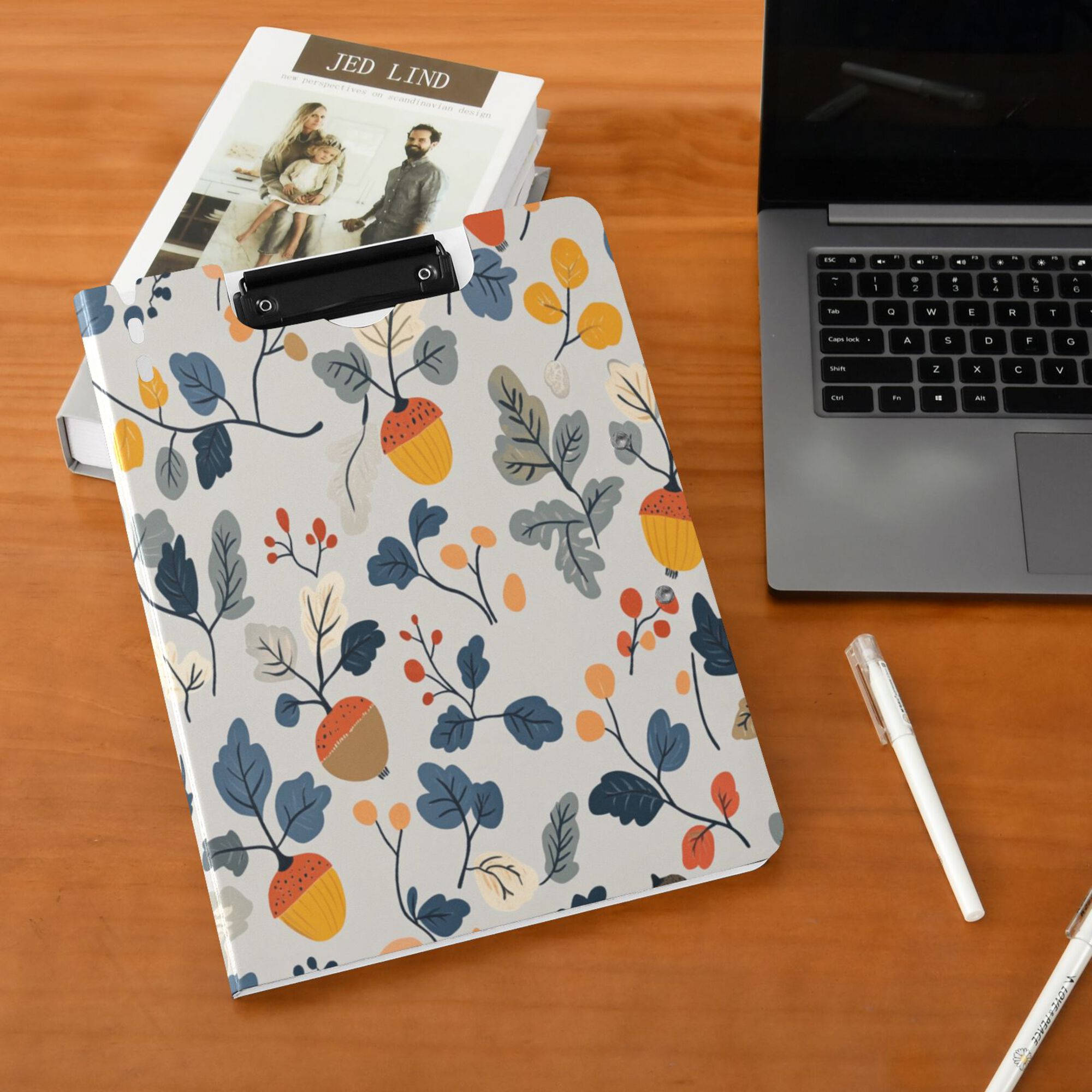 FORMRS A4 Clipboard Folder with Pen Holder Horizontal Foldable School Office Binder, Acorn Leaves Pattern