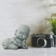 thumbnail image 5 of Estatua de Buda bebé monje, esculturas de figuras de monje, estatua de Buda para yoga de escritorio Libro de lectura, 5 of 9