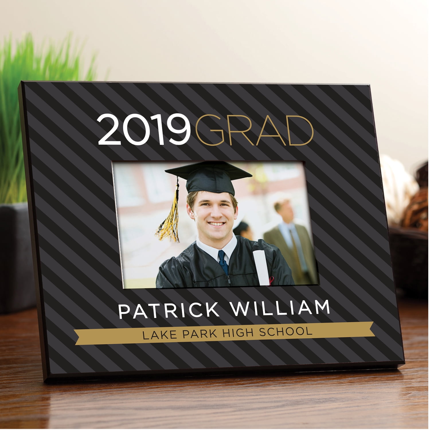 2019 Personalized Graduation Frame