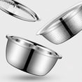 thumbnail image 3 of Matsuzay Juego de tazones para mezclar pulidos de acero inoxidable de grado alimenticio con acabado de espejo y antiadherente a prueba de Cocina y Comedor 28cm, 3 of 6