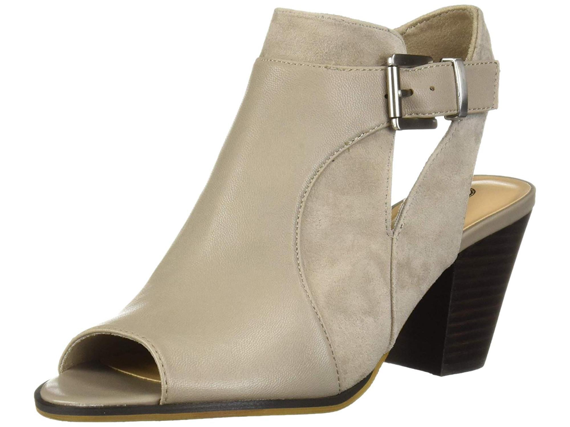bella vita delaney block heel sandals