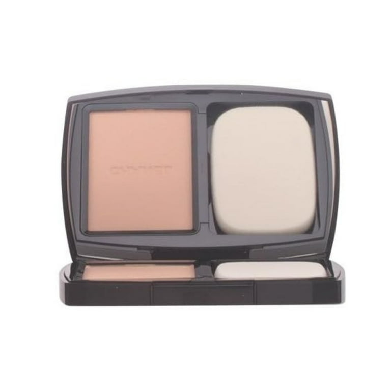 Chanel Vitalumiere Compact Douceur Lightweight Compact